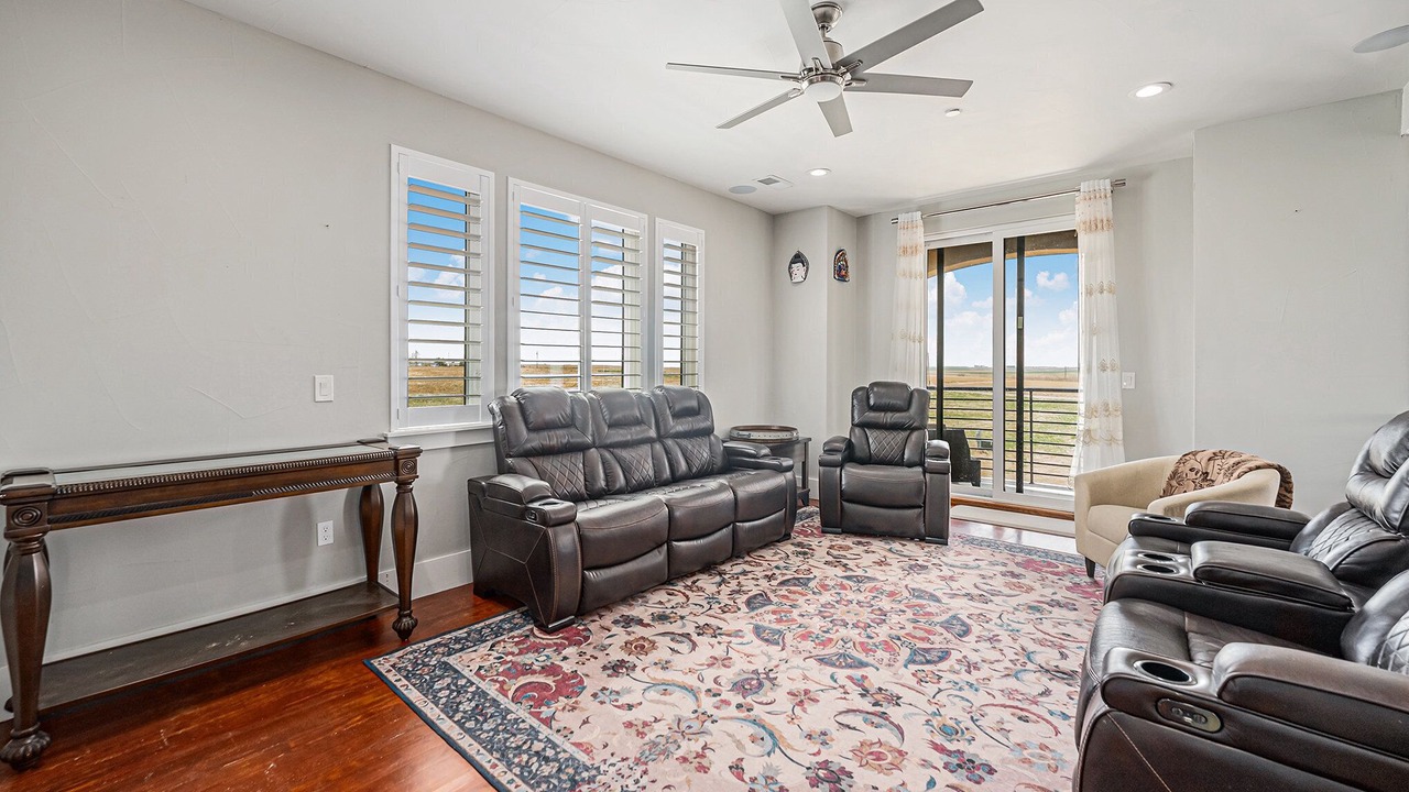 Photo of Bedroom in Hudson
