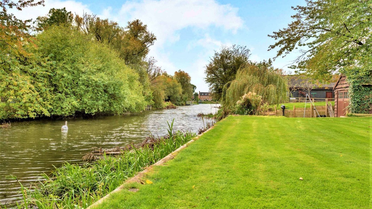 Photo of Outdoor in Twywell