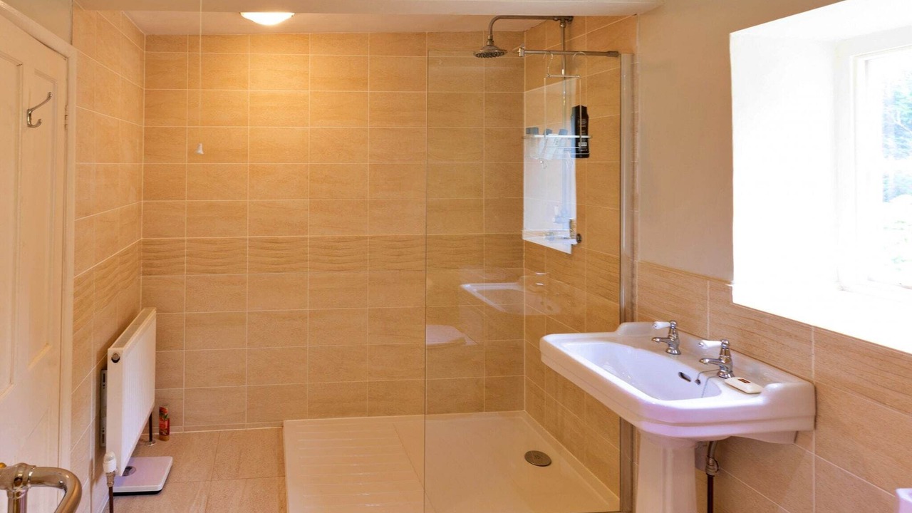 Photo of Bathroom in Twywell