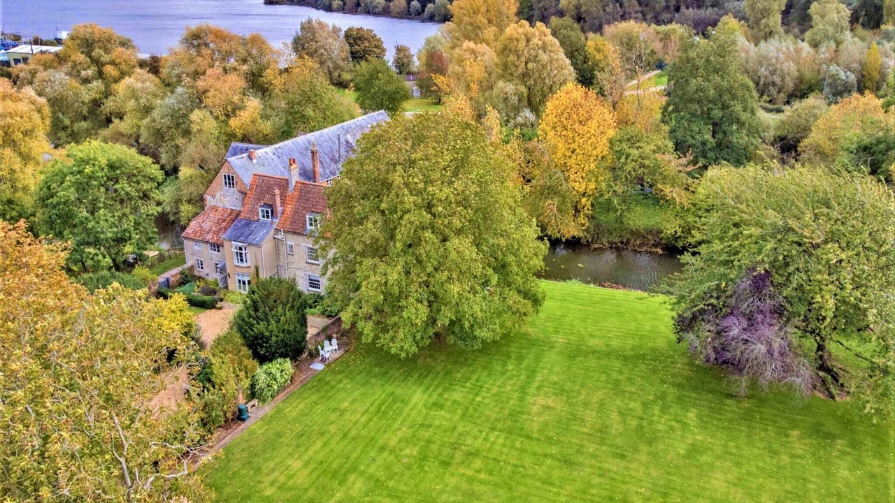 Photo of Outdoor in Twywell