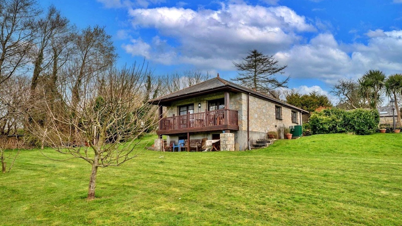 Photo of Outdoor in Trenwheal