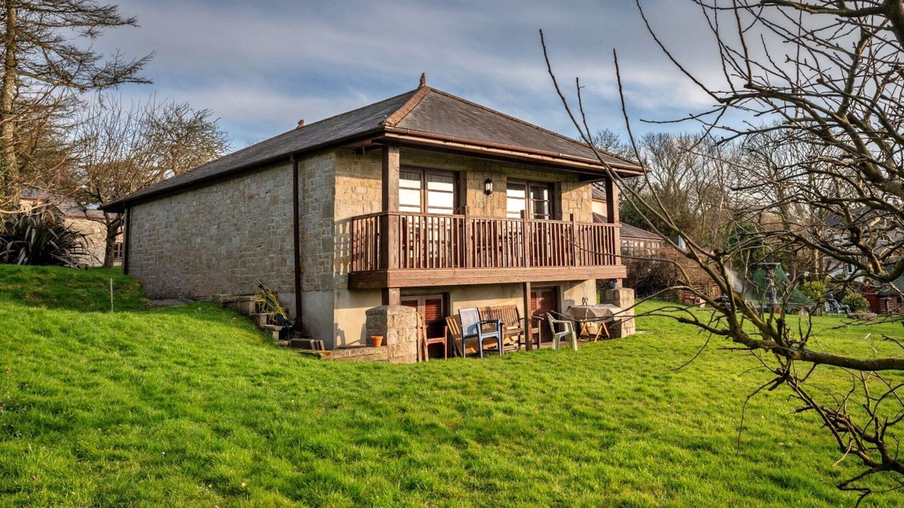 Photo of Outdoor in Trenwheal