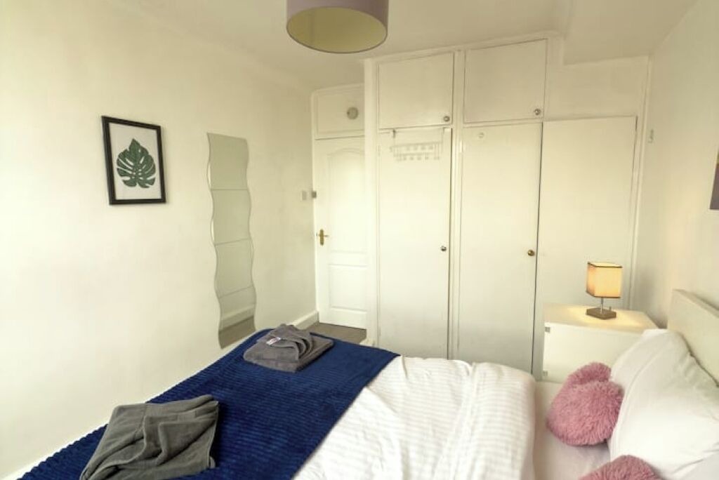 Photo of Bedroom in Walworth