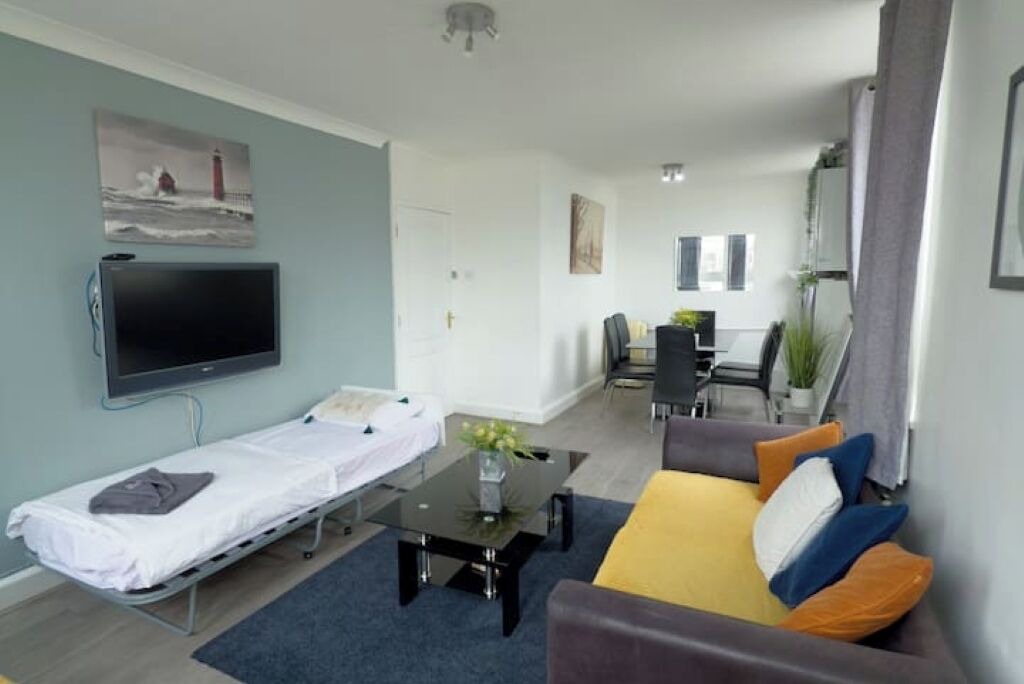 Photo of Livingroom in Walworth