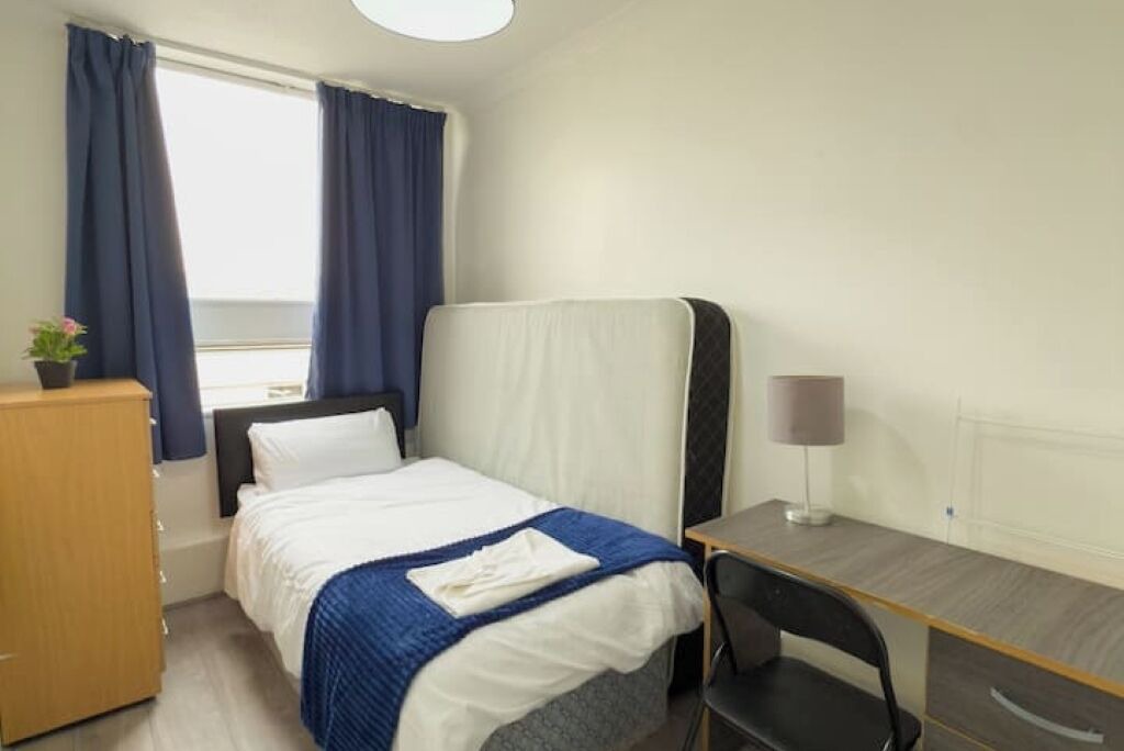 Photo of Bedroom in Walworth