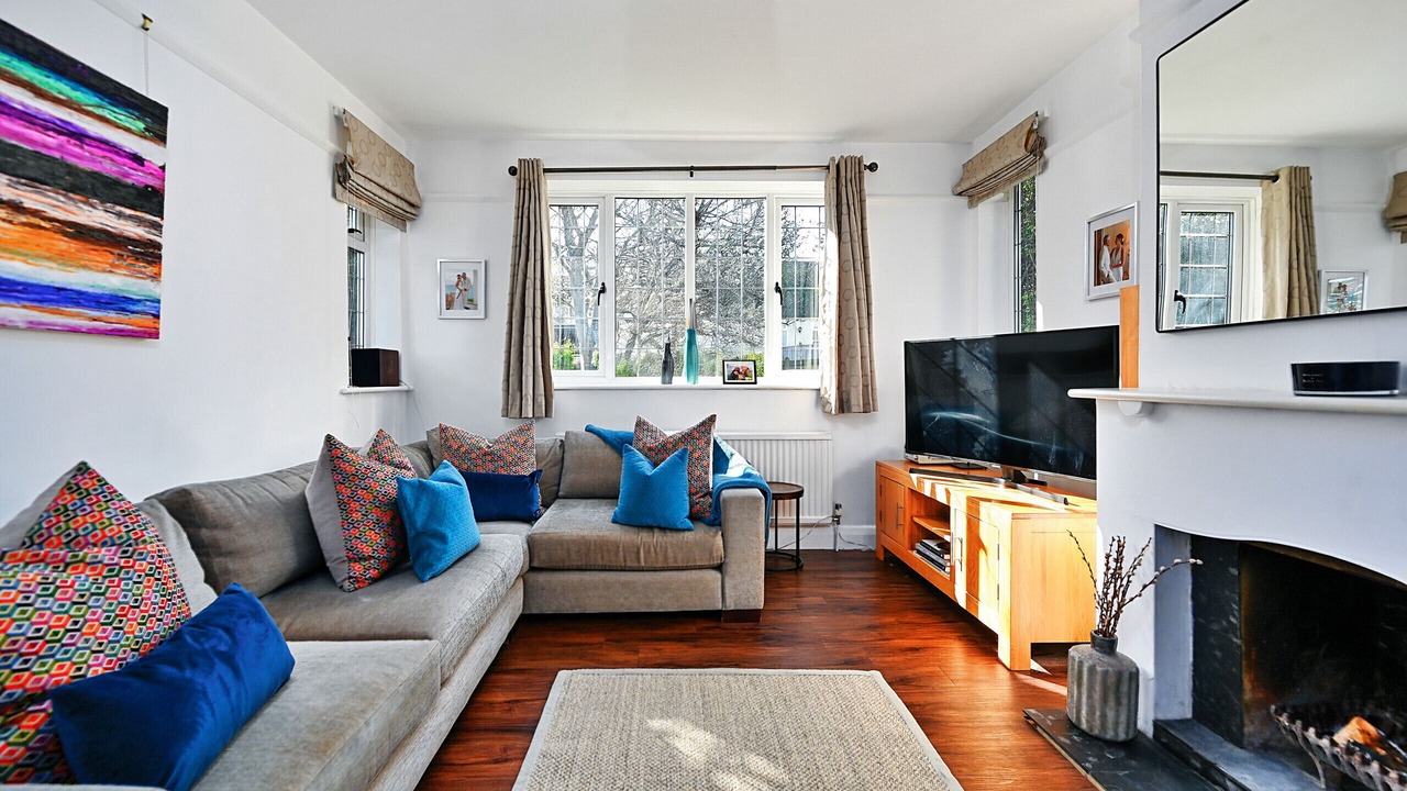 Photo of Livingroom in Lewes