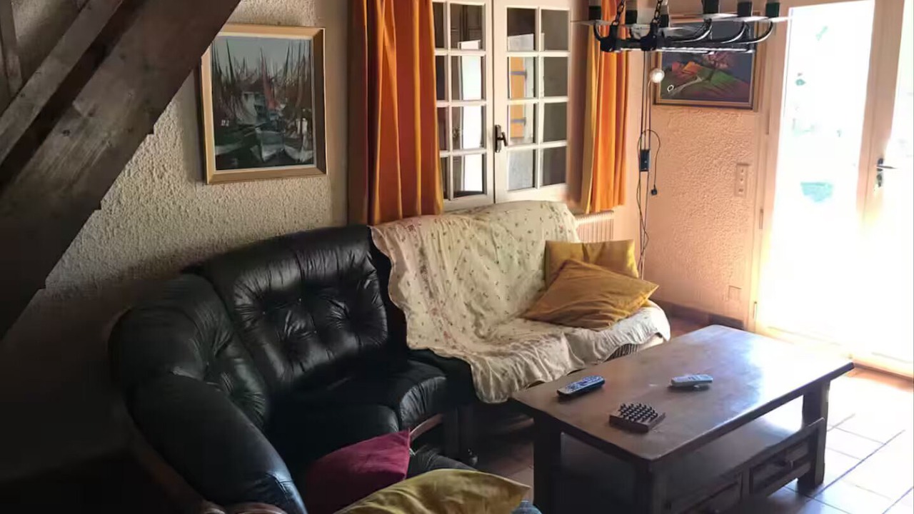 Photo of Livingroom in Sussargues