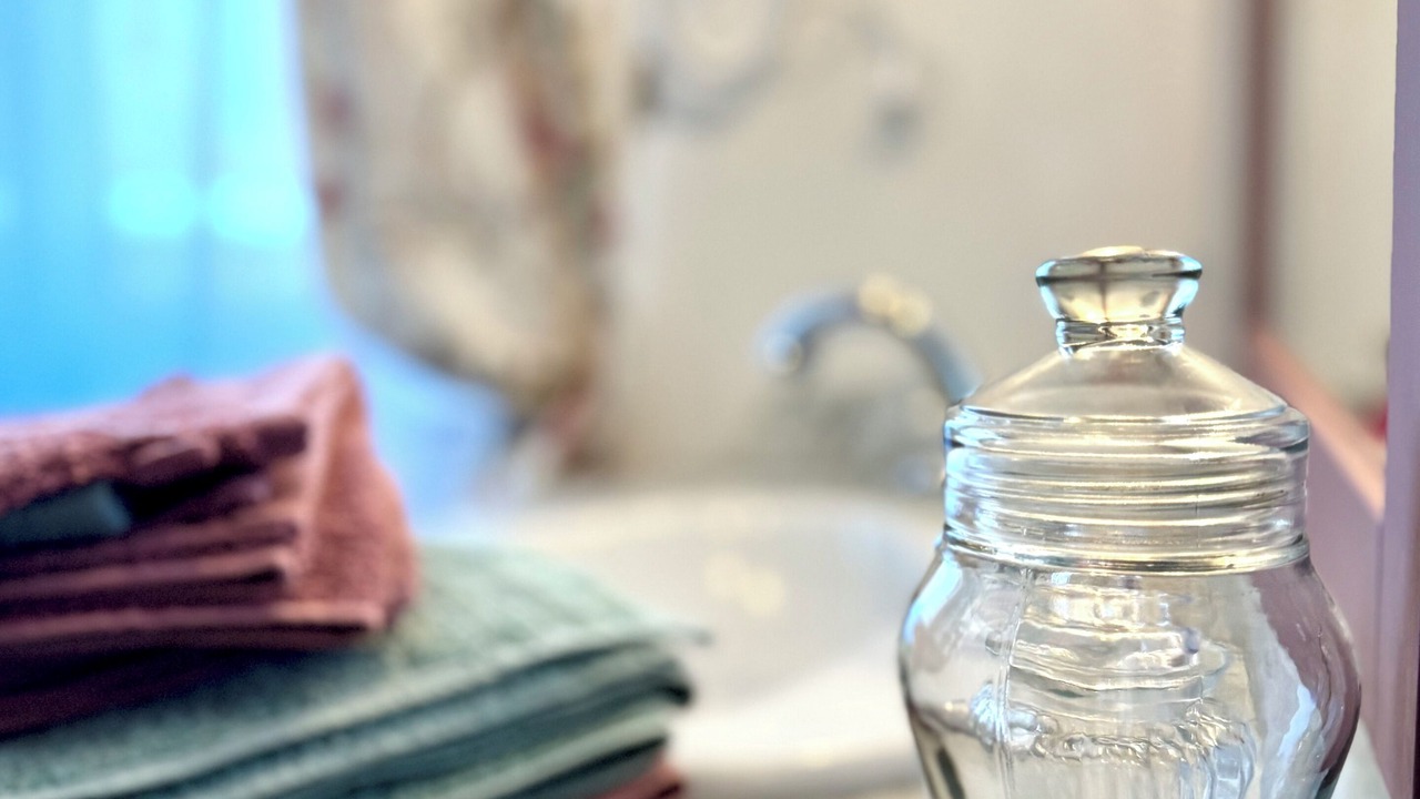 Photo of Bathroom in Abbeville