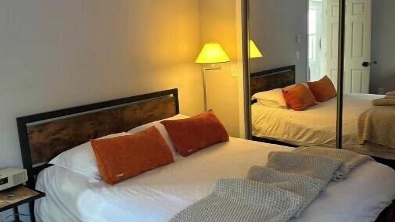 Photo of Bedroom in Meetinghouse Hill