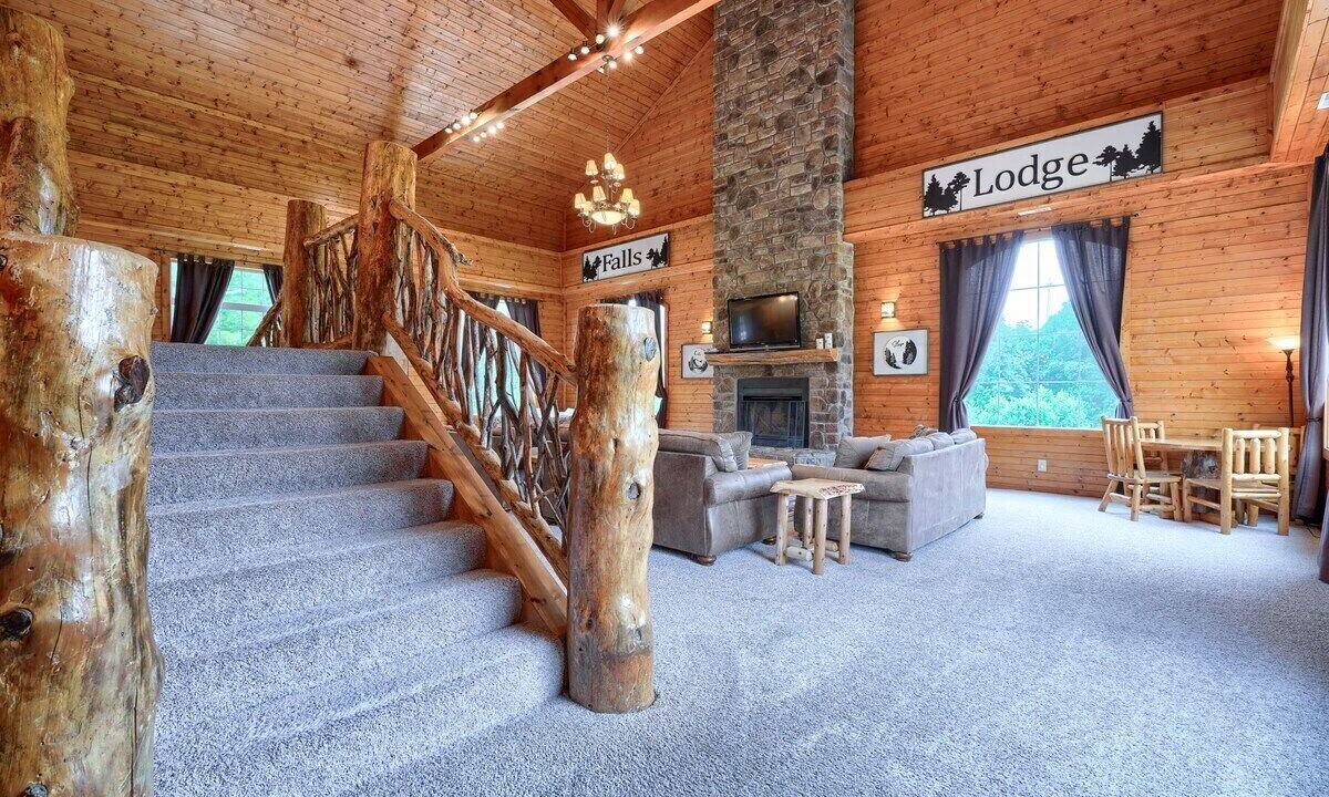 Photo of Others in Rockbridge