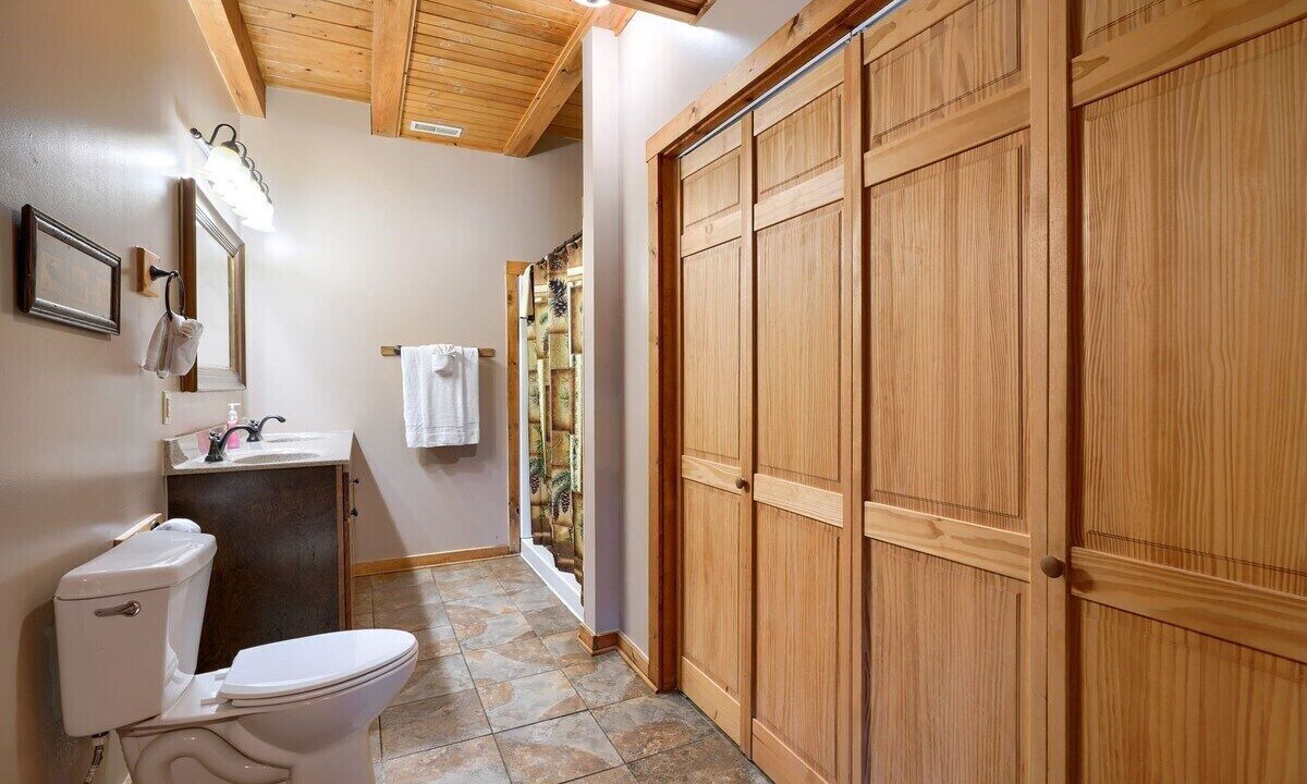 Photo of Bathroom in Rockbridge
