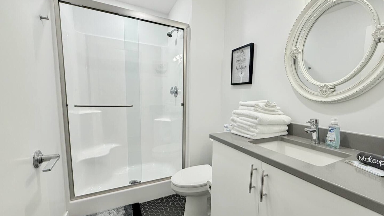 Photo of Bathroom in Old Market