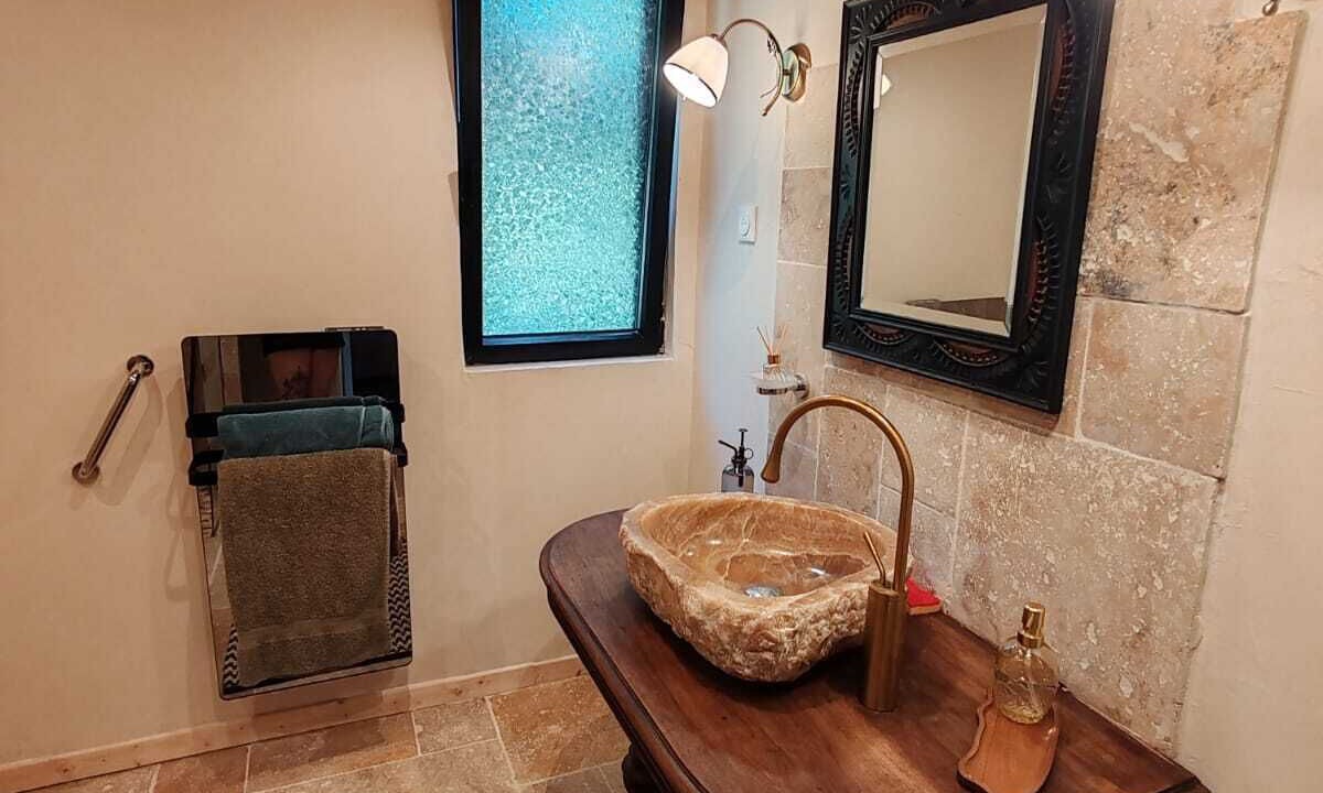 Photo of Bathroom in Laniscat