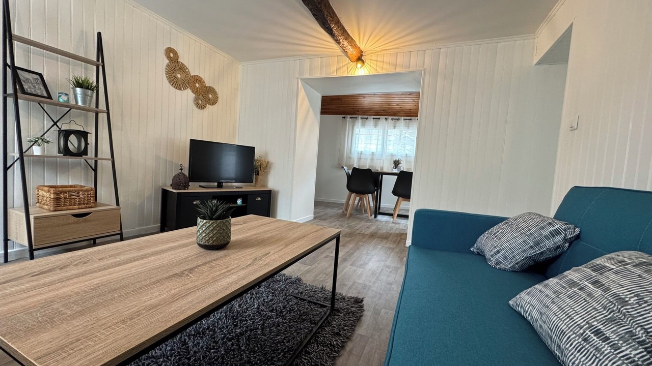 Photo of Livingroom in Les Martys