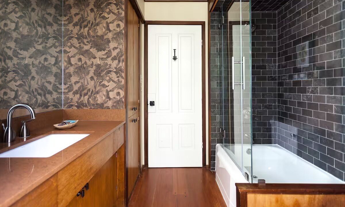 Photo of Bathroom in Nevada City