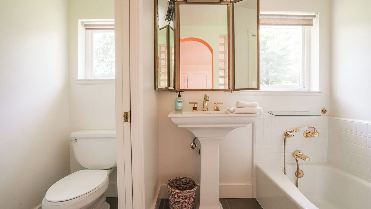 Photo of Bathroom in Nevada City