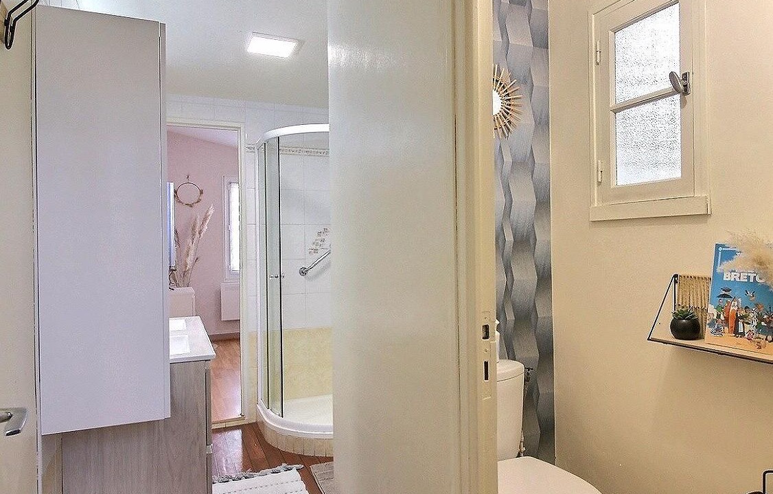 Photo of Bathroom in Plourivo