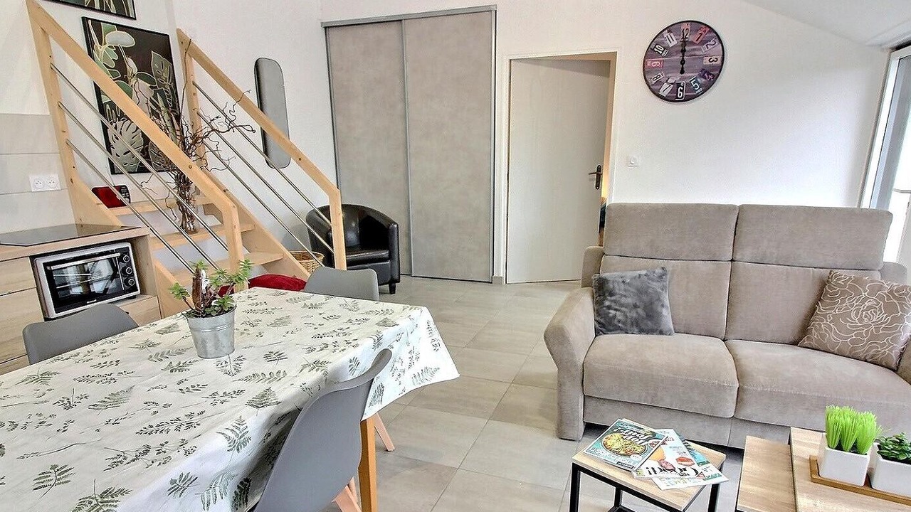 Photo of Livingroom in Plemet