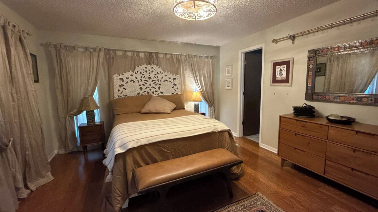 Photo of Bedroom in Seminole