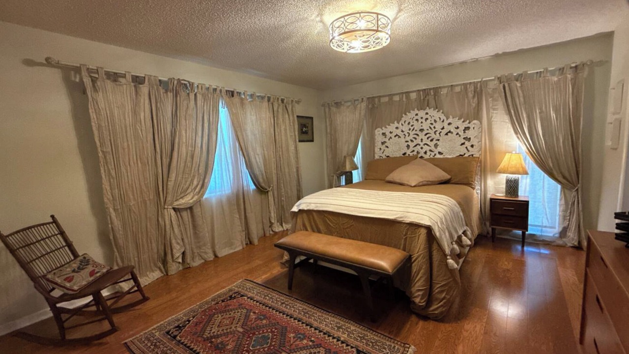 Photo of Bedroom in Seminole