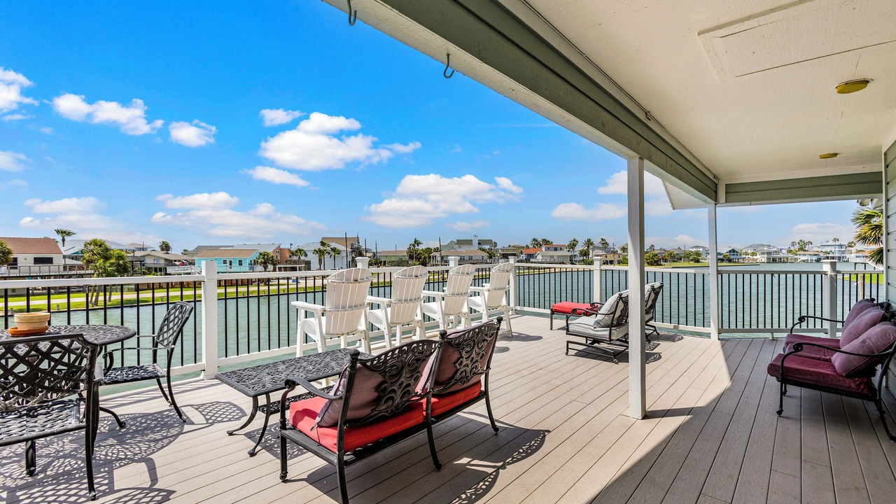 Photo of Patio Balcony in Jamaica Beach