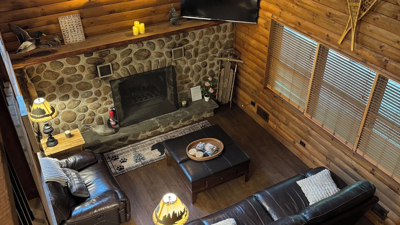 Photo of Livingroom in Town of Webb