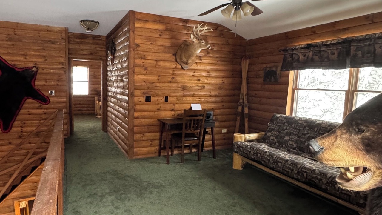Photo of Livingroom in Town of Webb