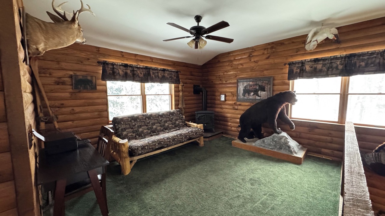 Photo of Livingroom in Town of Webb