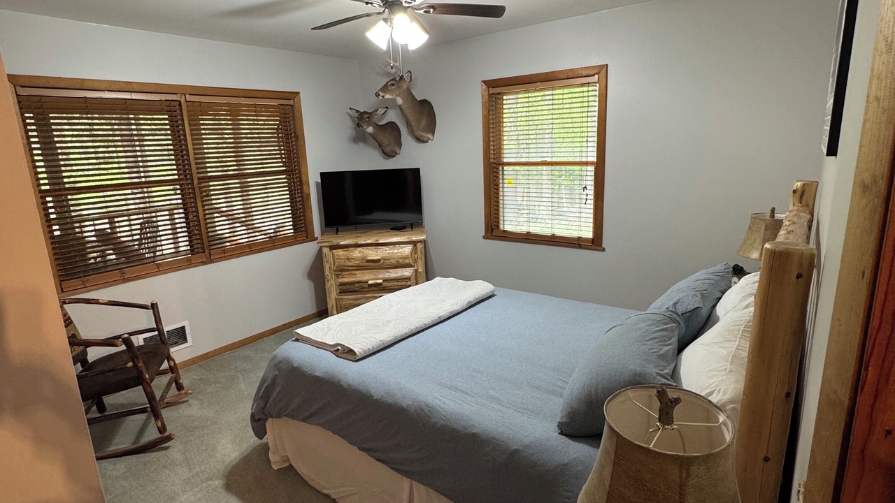 Photo of Bedroom in Town of Webb