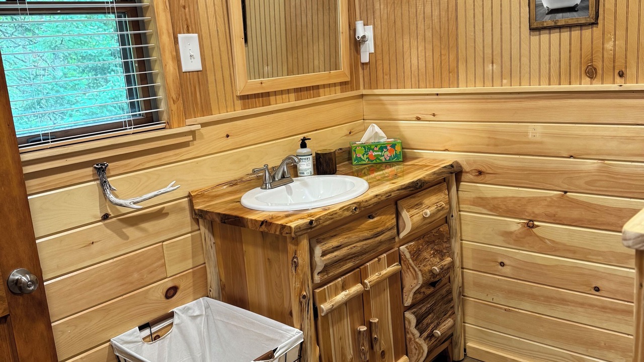 Photo of Bathroom in Town of Webb