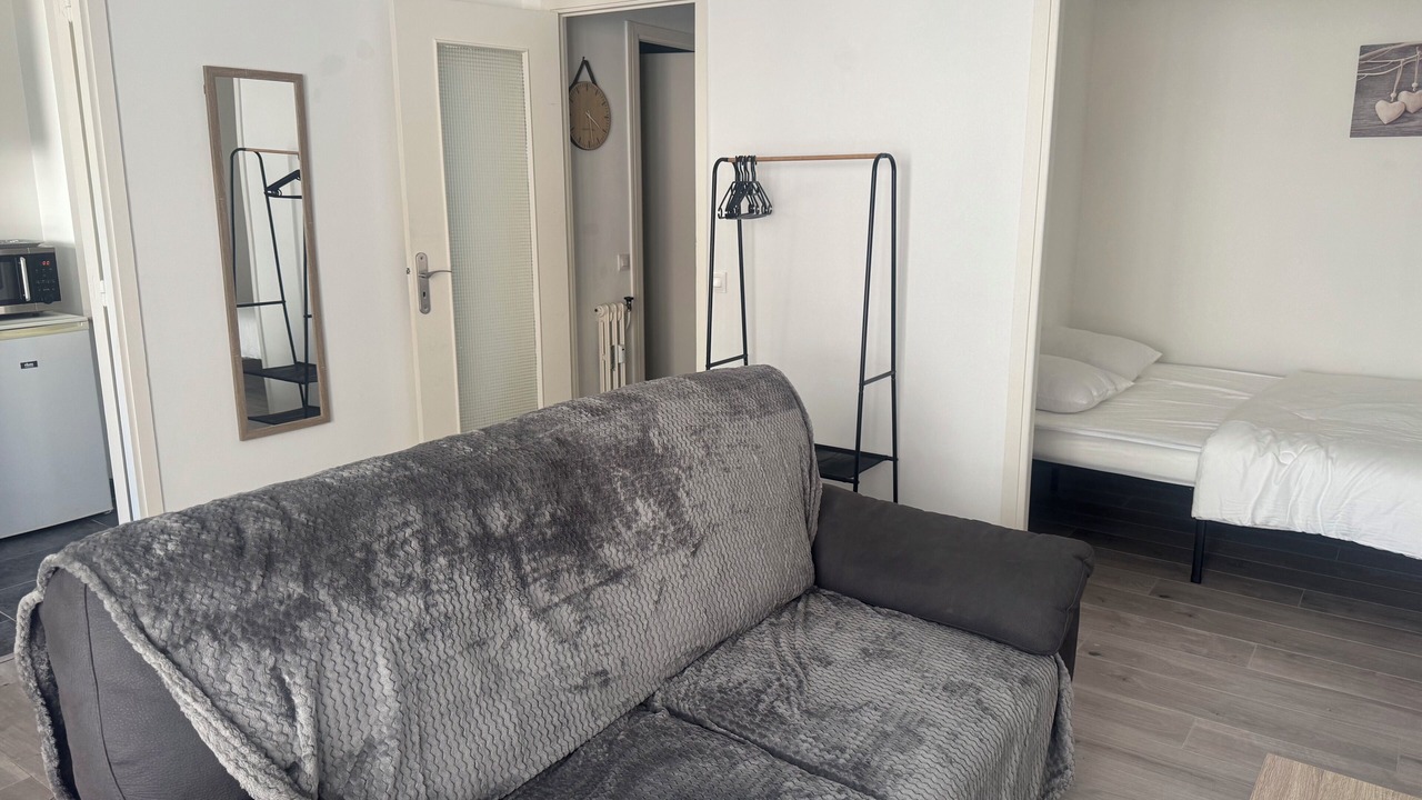 Photo of Bedroom in Carnot