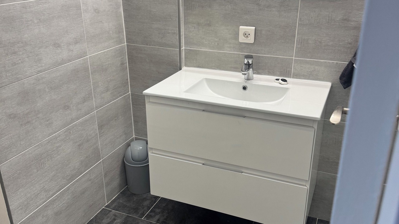 Photo of Bathroom in Carnot