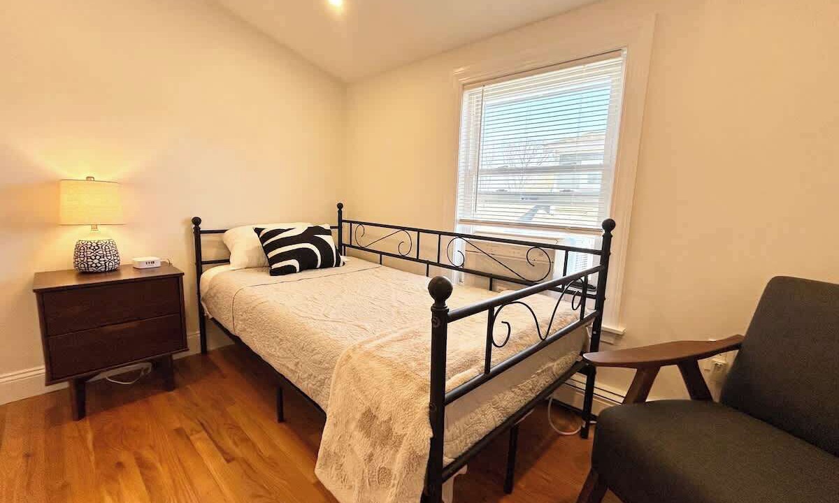 Photo of Bedroom in Arlington