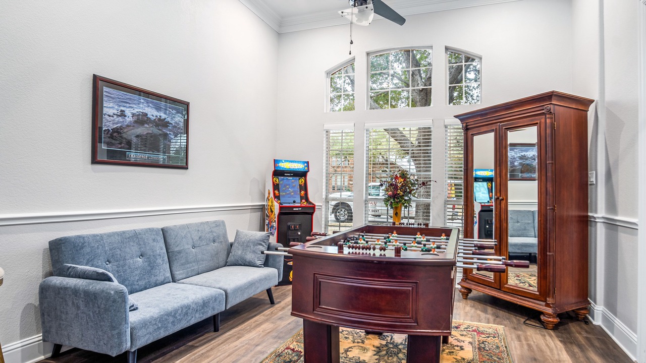 Photo of Bedroom in Garland