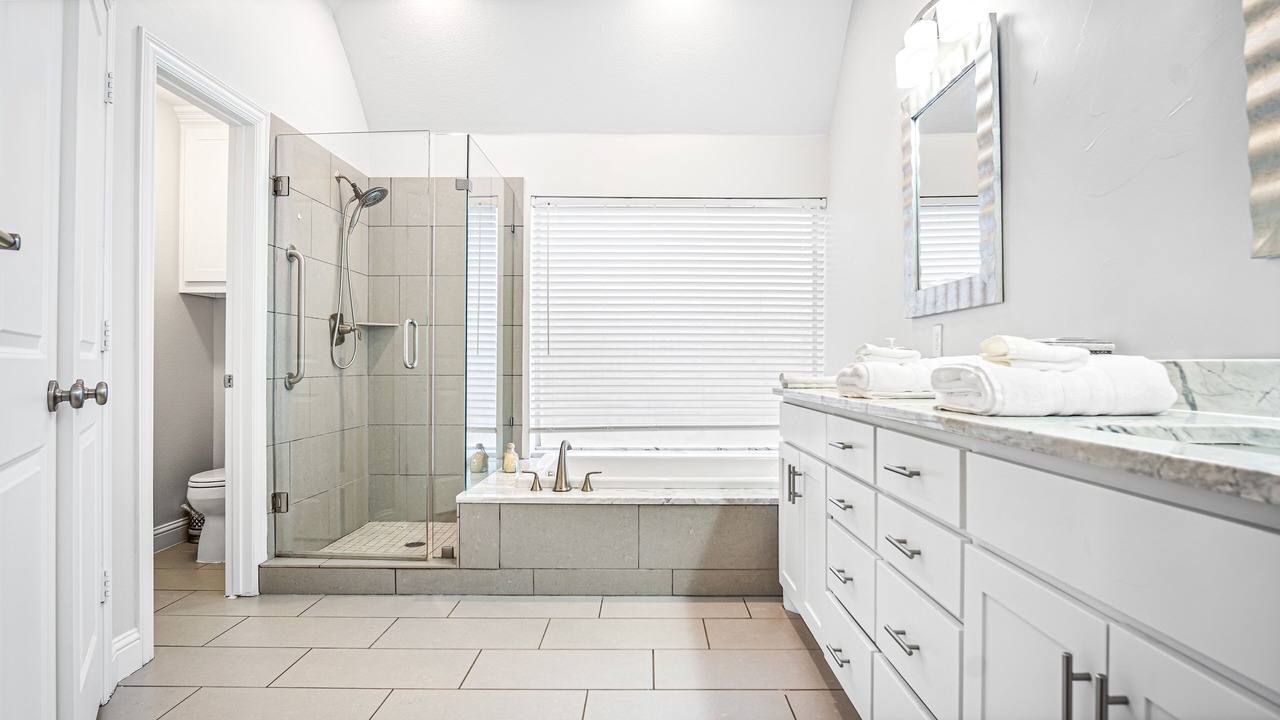 Photo of Bathroom in Garland