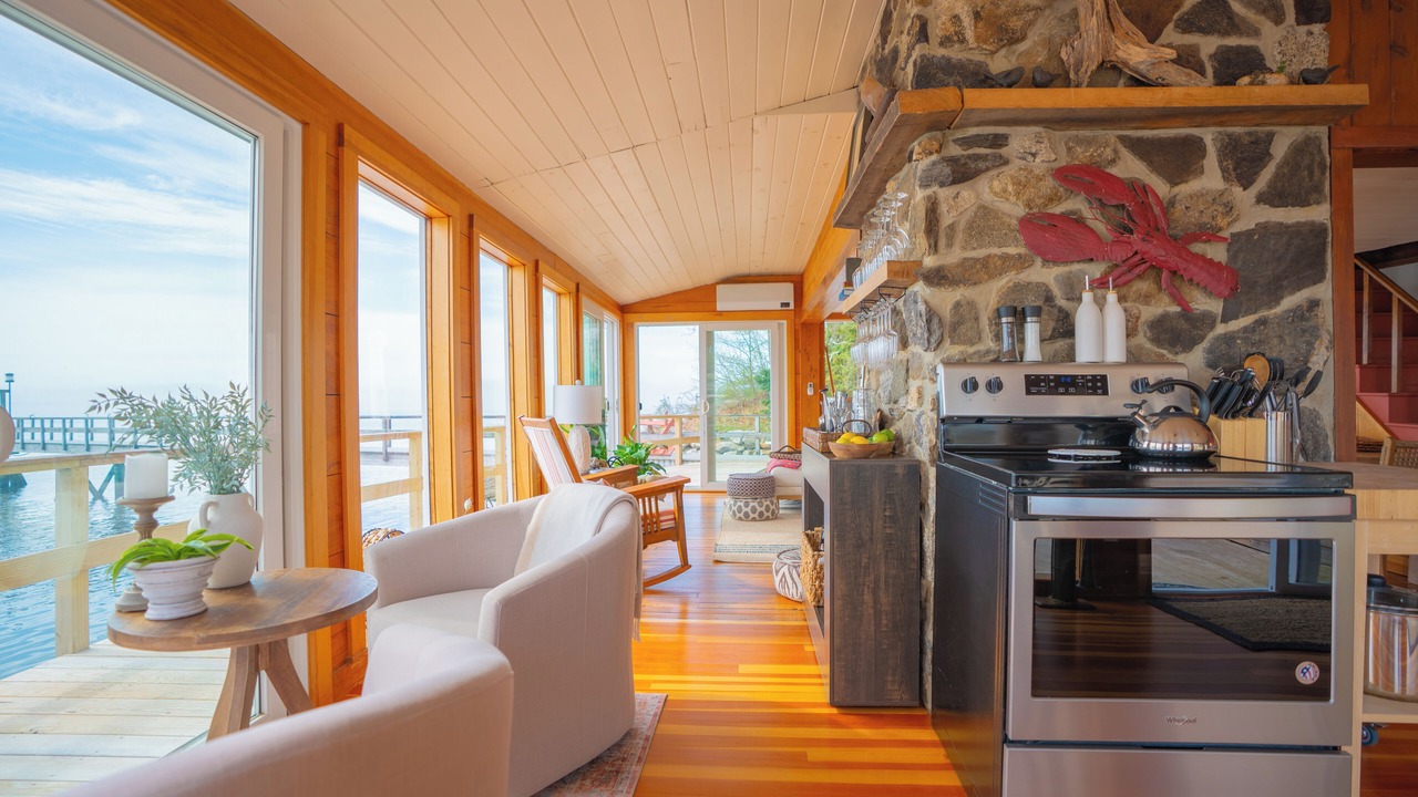Photo of Kitchen in Mid-Coast and Islands