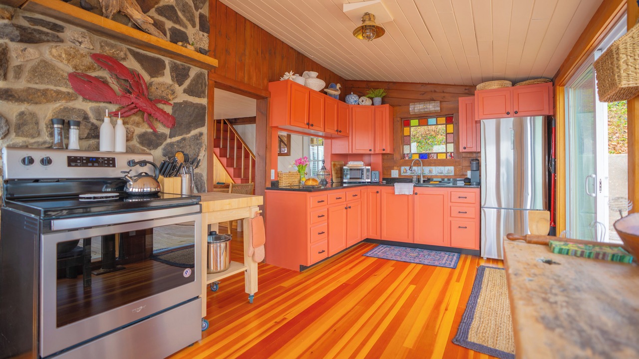 Photo of Kitchen in Mid-Coast and Islands