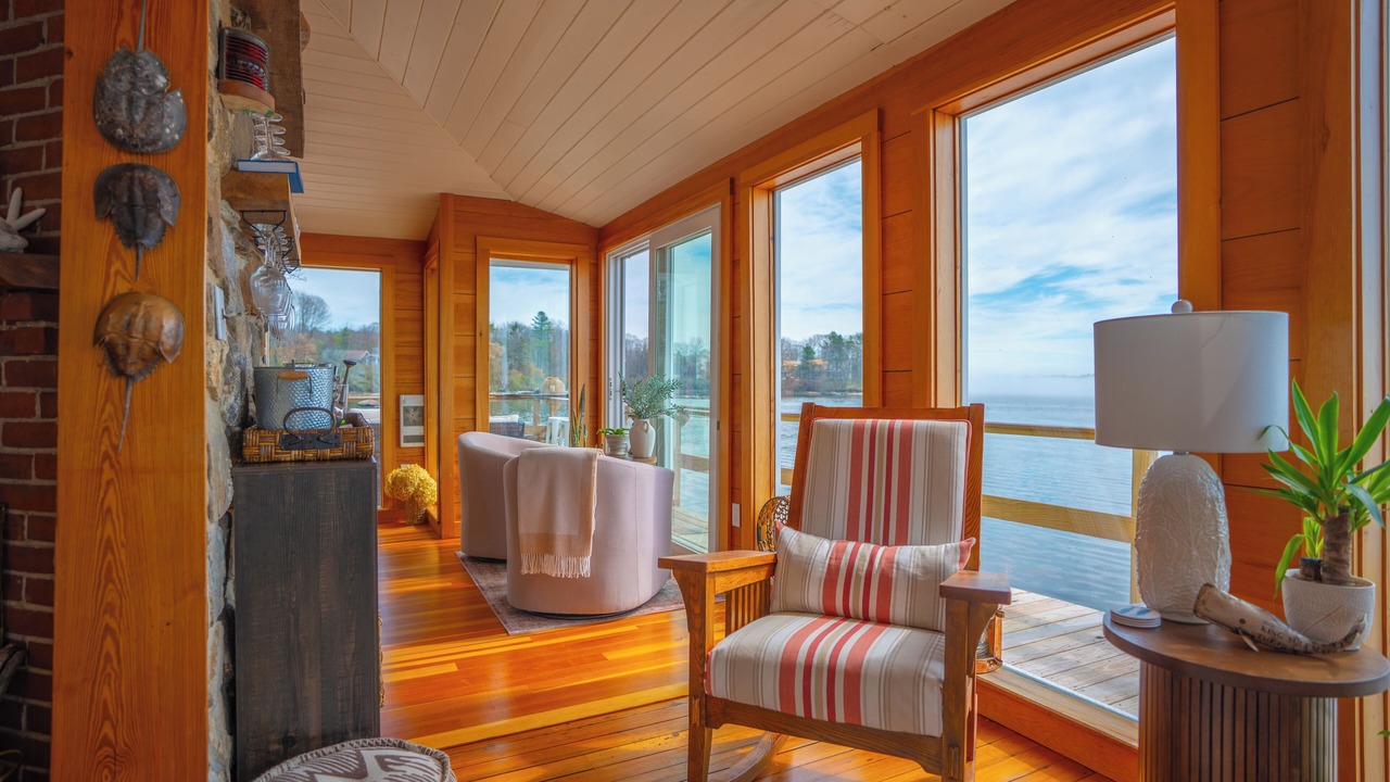 Photo of Others in Mid-Coast and Islands