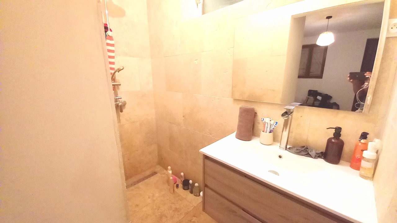 Photo of Bathroom in Pont-Saint-Esprit