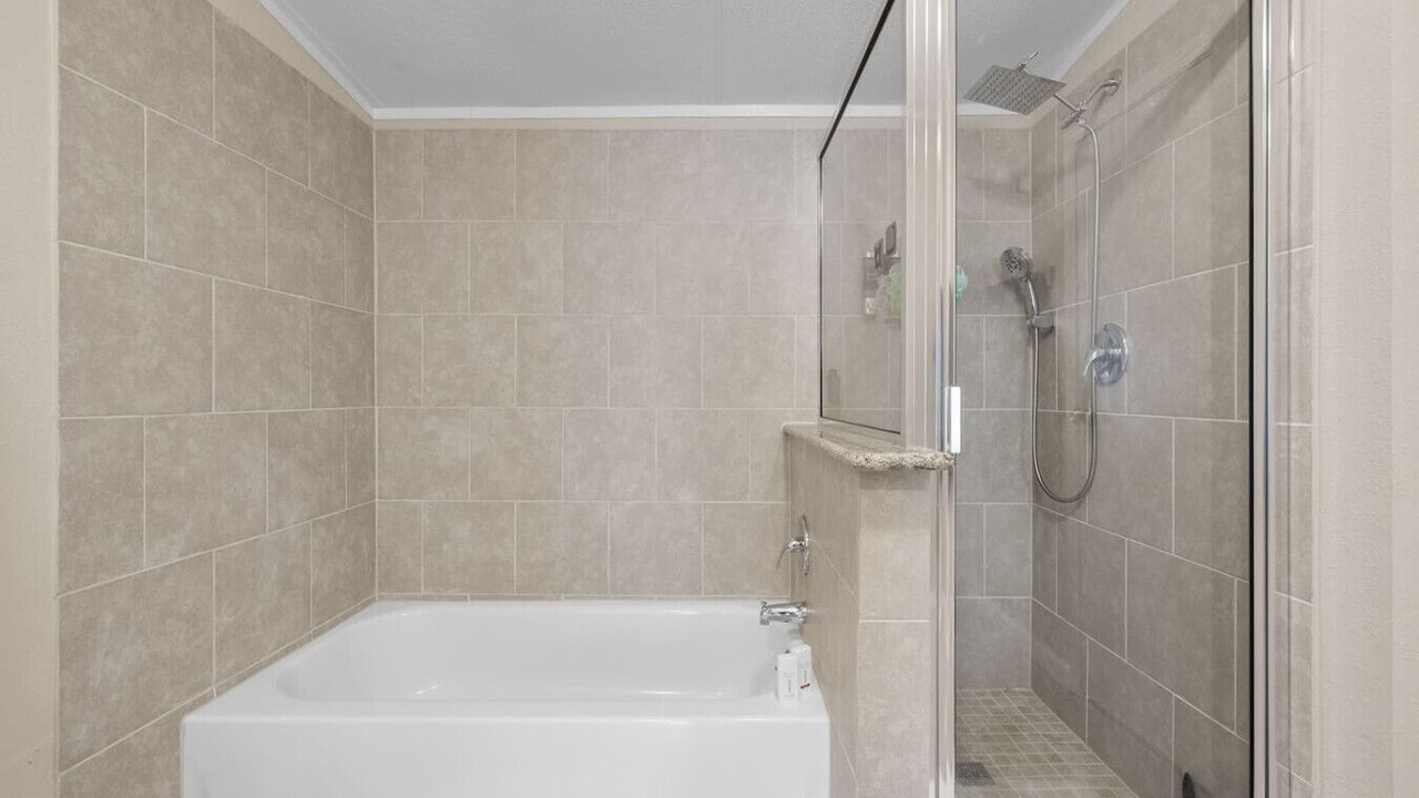 Photo of Bathroom in Kemp
