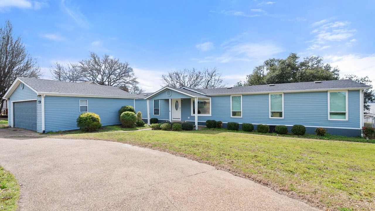 Photo of Outdoor in Kemp