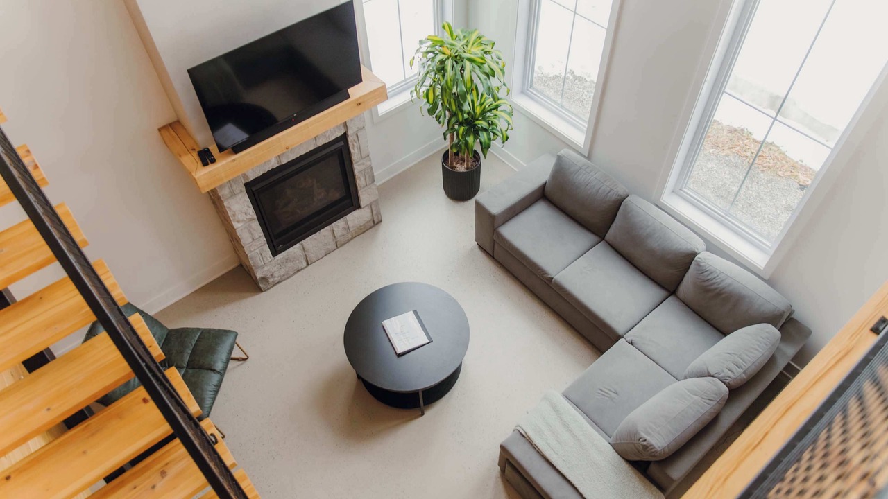 Photo of Livingroom in Chertsey
