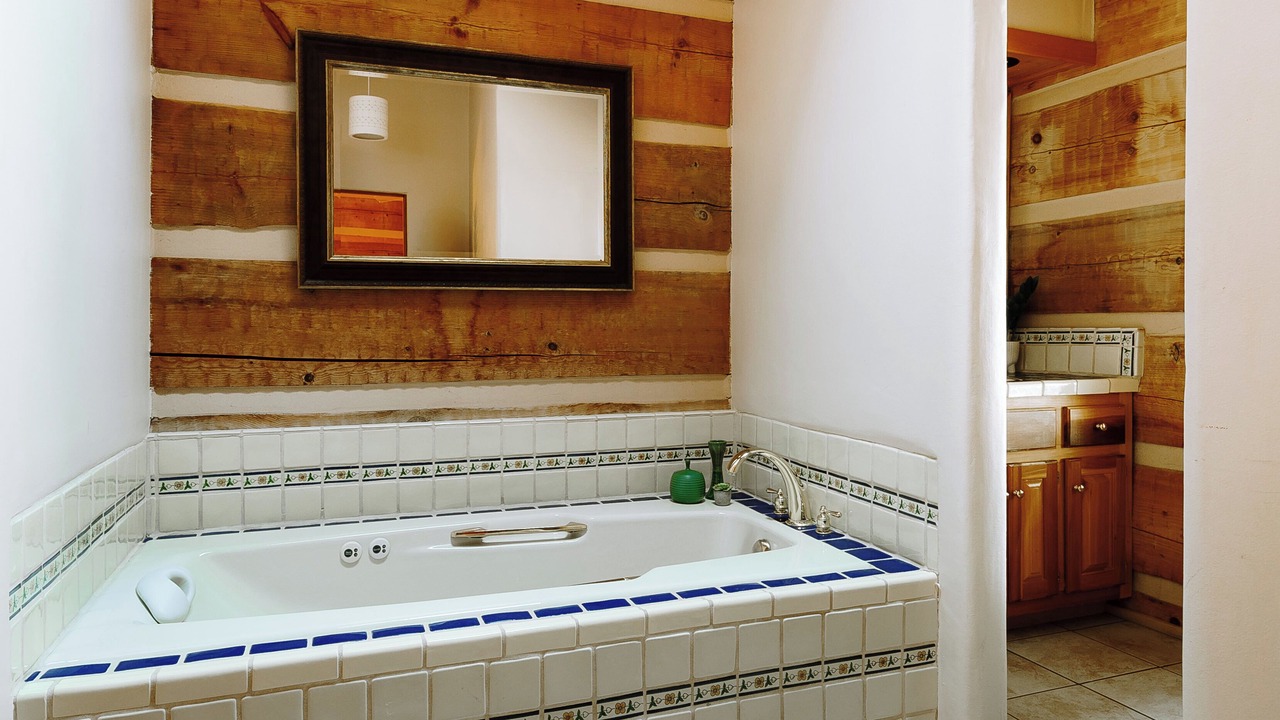 Photo of Bathroom in Valdez