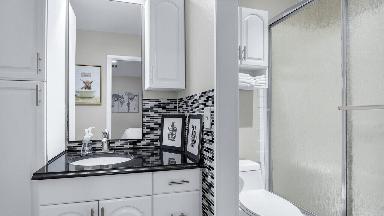 Photo of Bathroom in Elgin