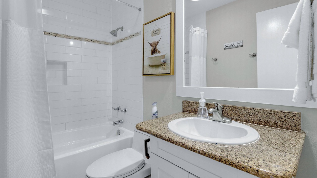 Photo of Bathroom in Elgin