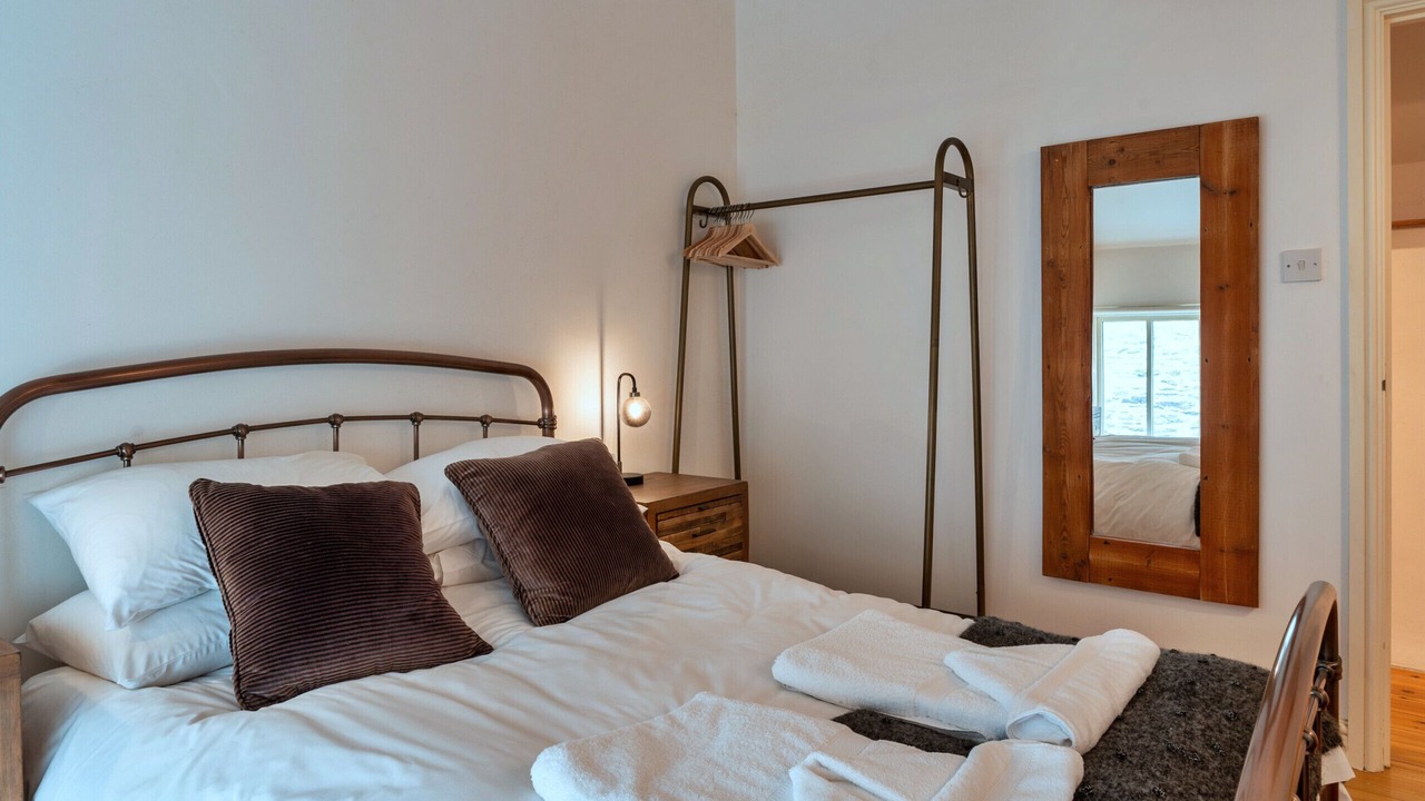 Photo of Bedroom in Portloe