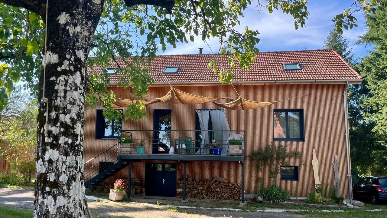 Photo of Outdoor in Parlan