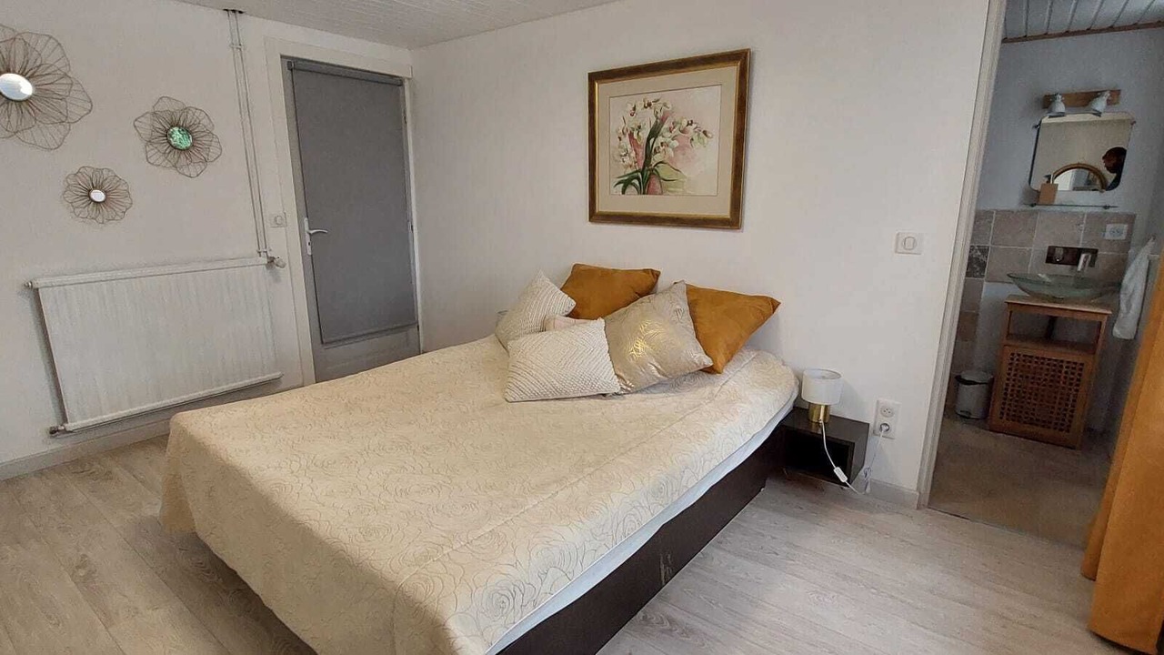 Photo of Bedroom in Ferrieres-les-Verreries