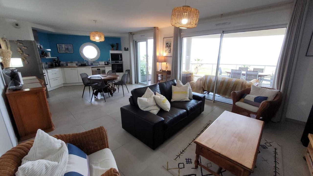 Photo of Livingroom in Sainte-Marie-la-Mer