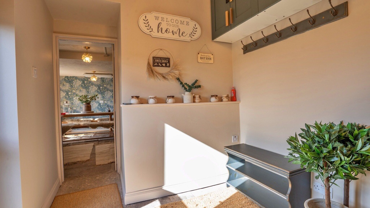 Photo of Others in Buxton